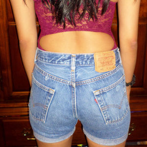 VINTAGE Levi High Waisted Shorts